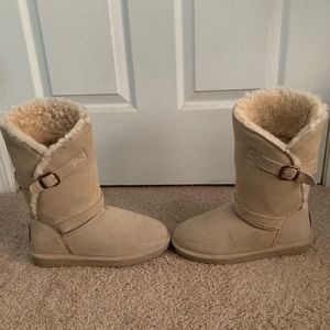 BearPaw Tan Boots
